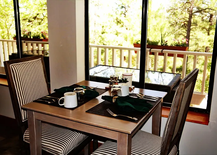 Sheridan House Inn- Adult Only