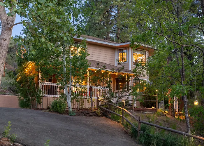 Sheridan House Inn- Adult Only Bed and breakfast